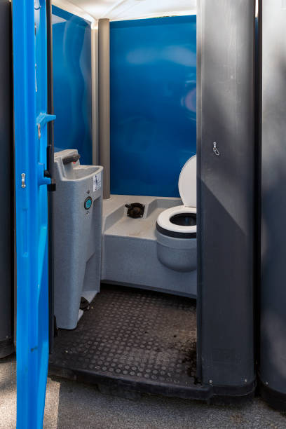 Best Porta potty delivery and setup  in Capron, IL